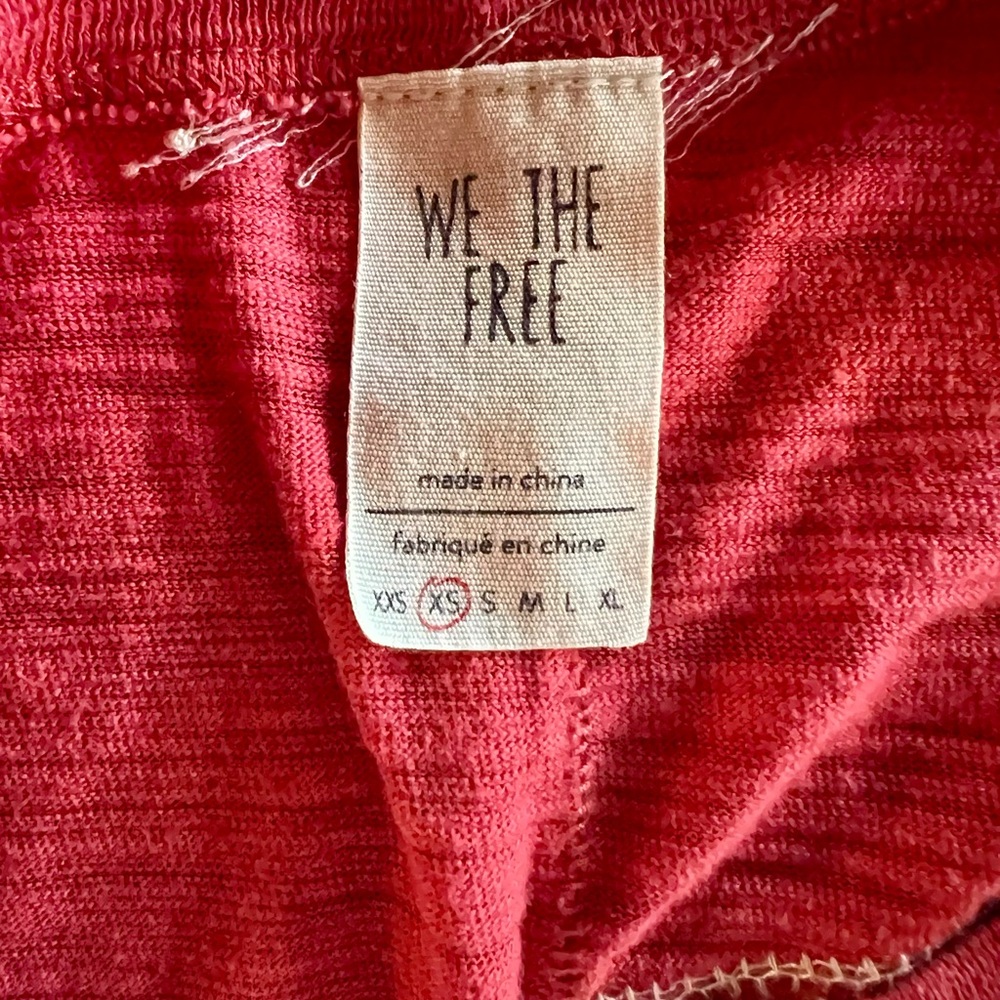 🌺🌺RARE We The Free “Second Wind” Distressed Boxy T-Shirt🌺🌺 - Picture 8 of 9